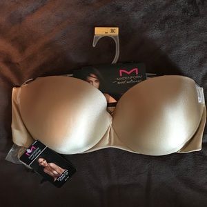 Maidenform strapless bra. NWT